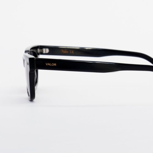 VALOR|V022|BLACK
