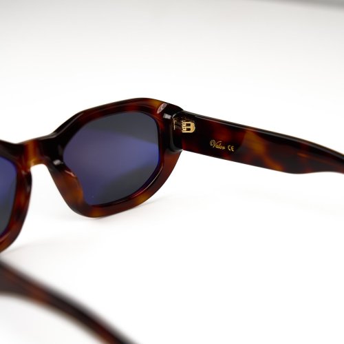 VALOR/H0310/TURTOISE